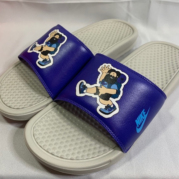Nike Other - Nike Benassi JDI Print Slide ‘Hiker Cartoon’ SZ 9